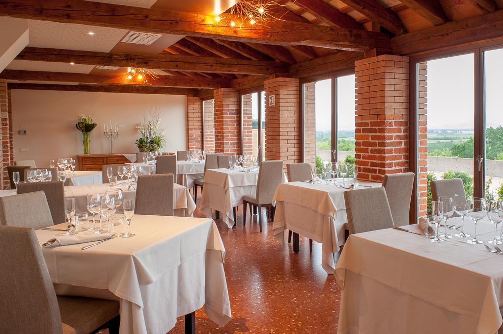 Elliot Osteria E Dormire In Collina Manzano Exterior foto