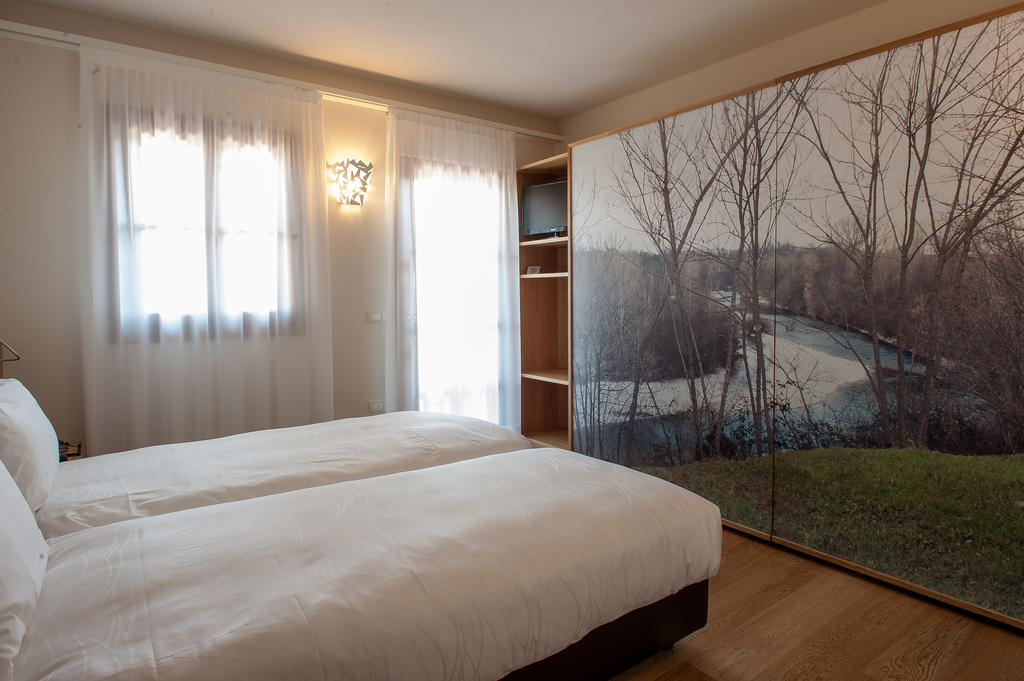 Elliot Osteria E Dormire In Collina Manzano Zimmer foto