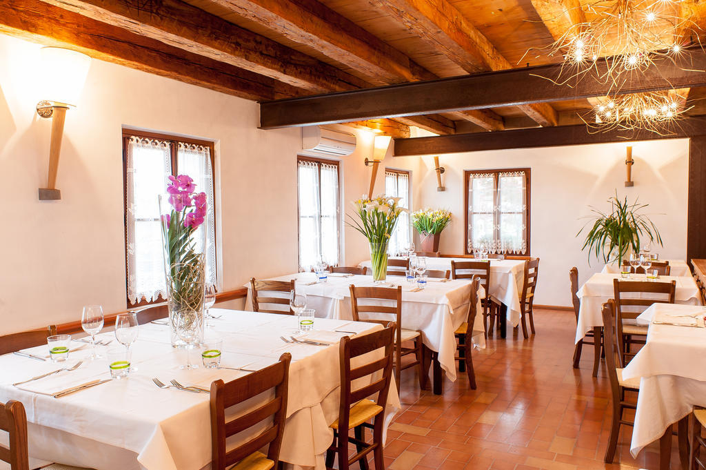Elliot Osteria E Dormire In Collina Manzano Exterior foto