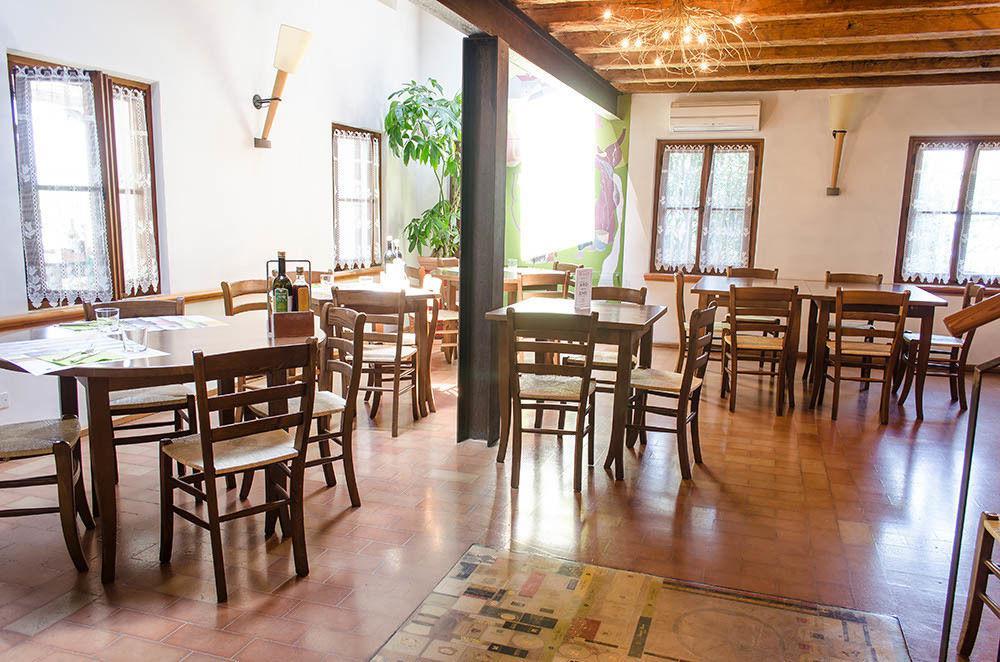 Elliot Osteria E Dormire In Collina Manzano Exterior foto